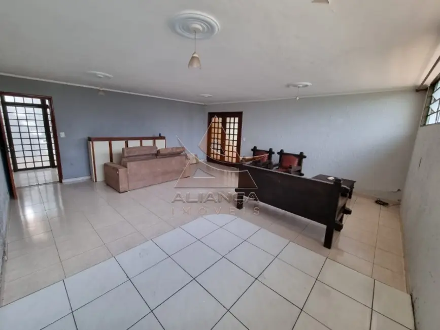 Foto 1 de Casa com 3 quartos à venda, 190m2 em Ribeirao Preto - SP