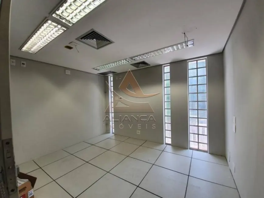 Sala Comercial para alugar, 457m2 em Centro, Ribeirao Preto - SP - imagem 4 Foto 4 de Sala Comercial para alugar, 457m2 em Centro, Ribeirao Preto - SP