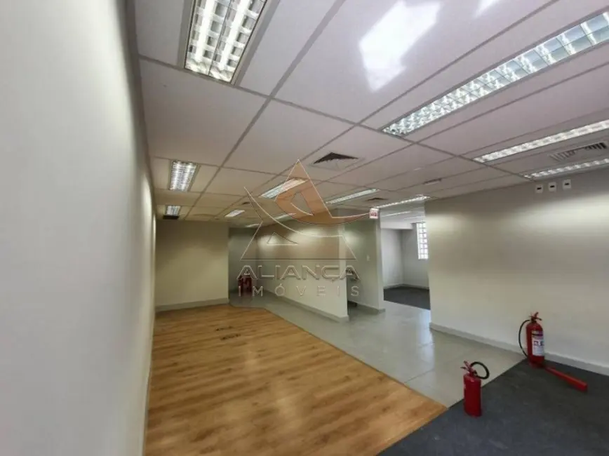 Sala Comercial para alugar, 457m2 em Centro, Ribeirao Preto - SP - imagem 8 Foto 8 de Sala Comercial para alugar, 457m2 em Centro, Ribeirao Preto - SP