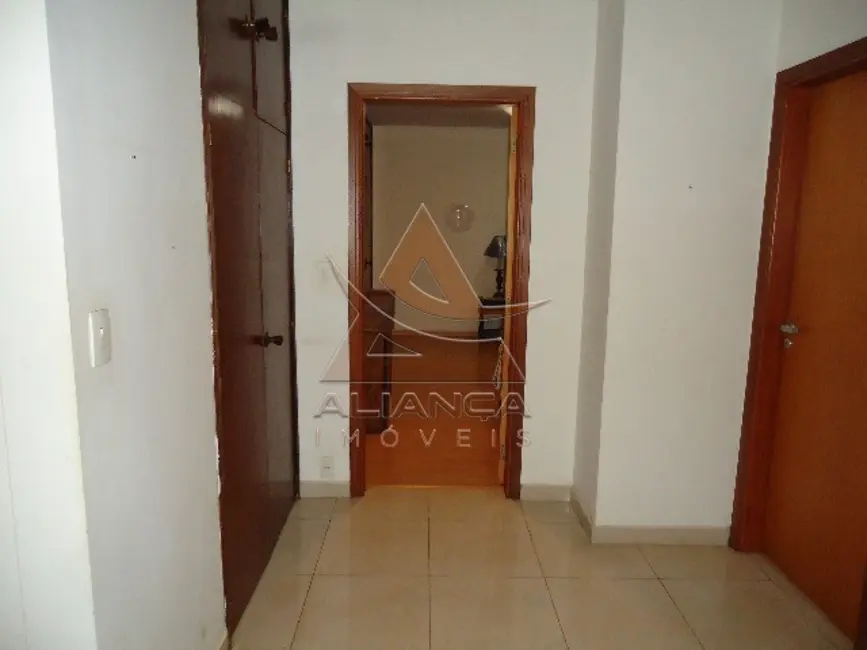 Apartamento com 3 quartos à venda, 216m2 em Centro, Ribeirao Preto - SP - imagem 7 Foto 7 de Apartamento com 3 quartos à venda, 216m2 em Centro, Ribeirao Preto - SP