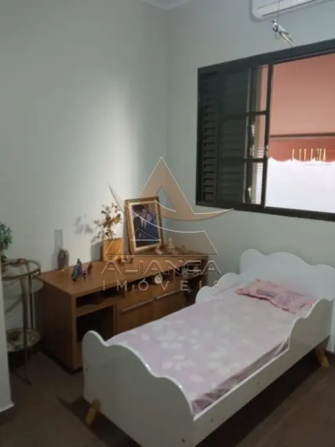 Foto 9 de Casa com 4 quartos à venda, 166m2 em Ribeirao Preto - SP