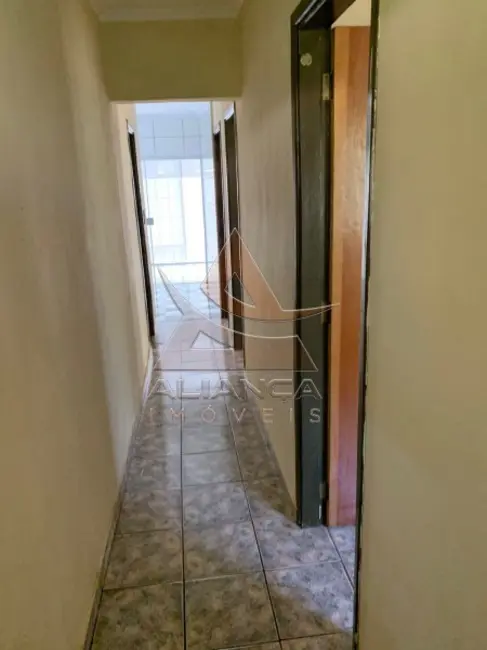 Casa com 3 quartos à venda, 145m2 em Antônio Marincek, Ribeirao Preto - SP - imagem 5 Foto 5 de Casa com 3 quartos à venda, 145m2 em Antônio Marincek, Ribeirao Preto - SP