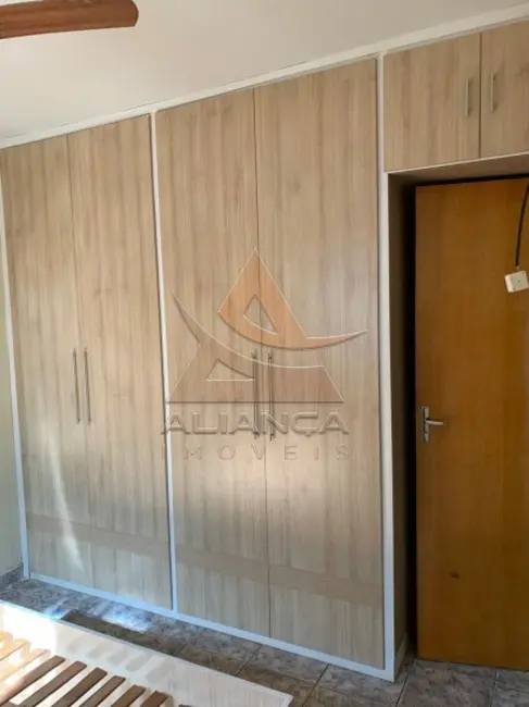 Casa com 3 quartos à venda, 145m2 em Antônio Marincek, Ribeirao Preto - SP - imagem 8 Foto 8 de Casa com 3 quartos à venda, 145m2 em Antônio Marincek, Ribeirao Preto - SP