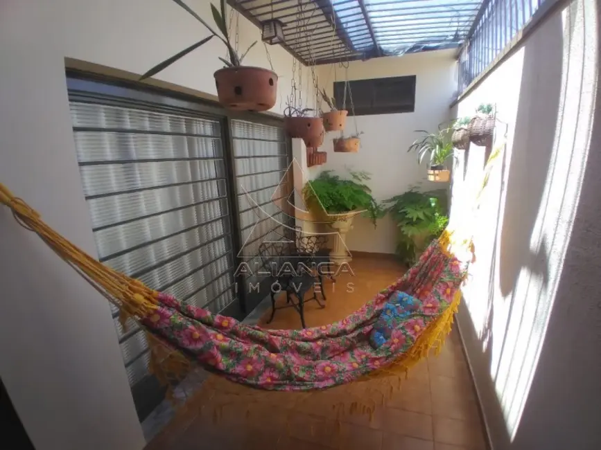 Casa com 3 quartos à venda, 203m2 em Jardim Macedo, Ribeirao Preto - SP - imagem 5 Foto 5 de Casa com 3 quartos à venda, 203m2 em Jardim Macedo, Ribeirao Preto - SP