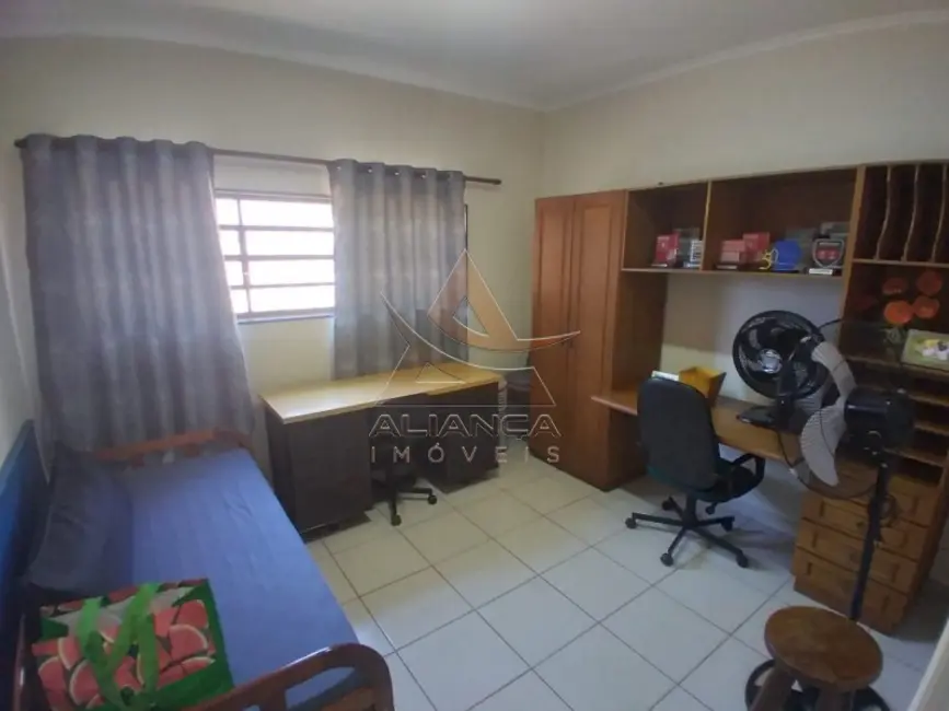 Casa com 3 quartos à venda, 203m2 em Jardim Macedo, Ribeirao Preto - SP - imagem 7 Foto 7 de Casa com 3 quartos à venda, 203m2 em Jardim Macedo, Ribeirao Preto - SP