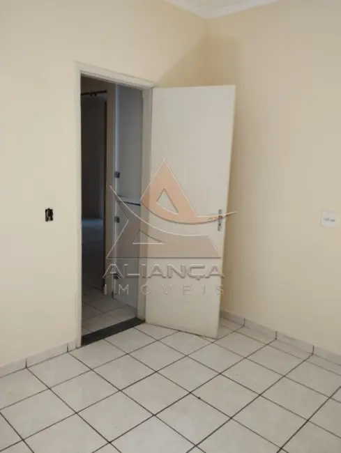 Foto 4 de Casa de Condomínio com 3 quartos à venda, 80m2 em Antônio Marincek, Ribeirao Preto - SP