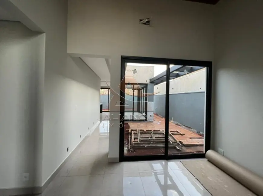 Casa de Condomínio com 3 quartos à venda, 180m2 em Vila do Golf, Ribeirao Preto - SP - imagem 6 Foto 6 de Casa de Condomínio com 3 quartos à venda, 180m2 em Vila do Golf, Ribeirao Preto - SP