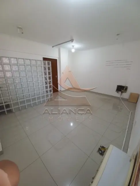 Sala Comercial à venda, 85m2 em Centro, Ribeirao Preto - SP - imagem 4 Foto 4 de Sala Comercial à venda, 85m2 em Centro, Ribeirao Preto - SP