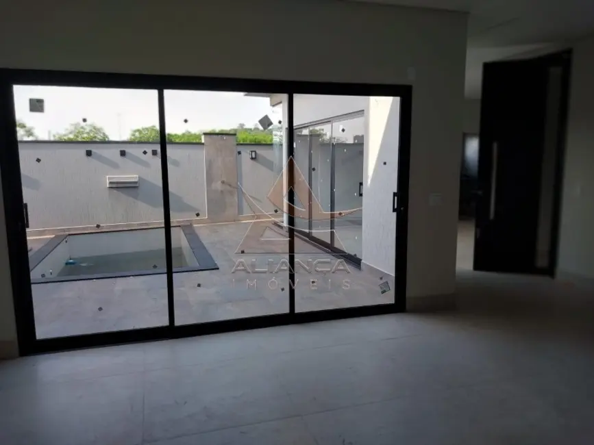 Casa de Condomínio com 3 quartos à venda, 168m2 em Ribeirao Preto - SP - imagem 5 Foto 5 de Casa de Condomínio com 3 quartos à venda, 168m2 em Ribeirao Preto - SP
