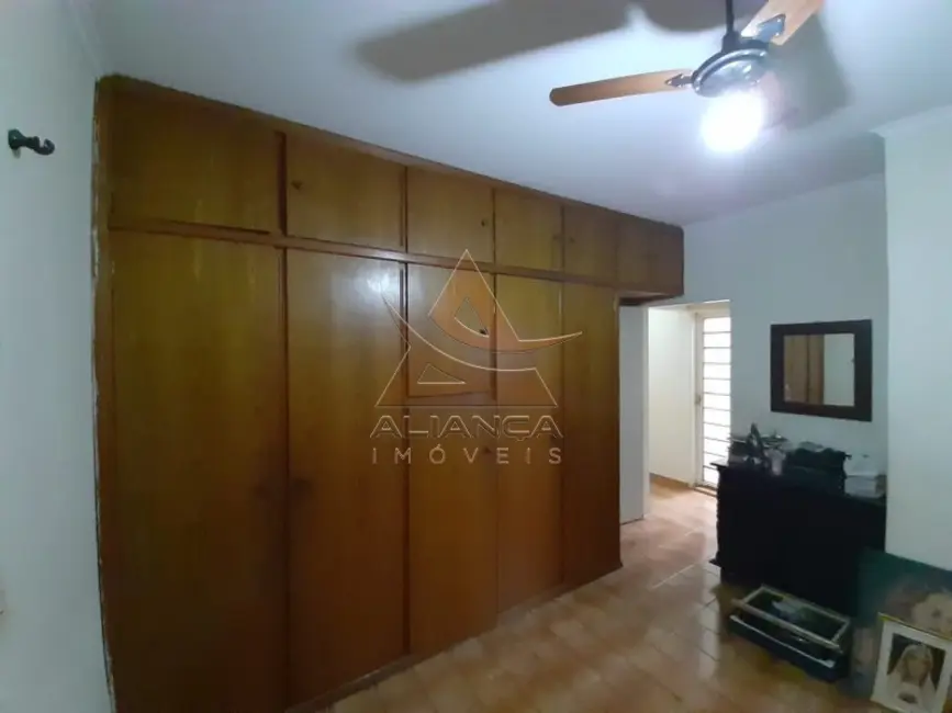 Foto 8 de Casa com 4 quartos à venda, 165m2 em Parque Industrial Tanquinho, Ribeirao Preto - SP