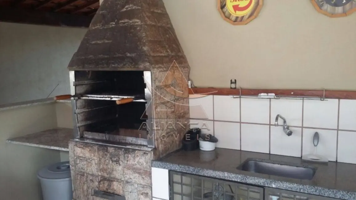 Foto 6 de Casa com 3 quartos à venda, 300m2 em Capitolio - MG