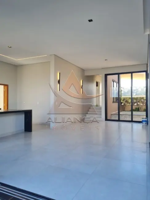 Casa de Condomínio com 3 quartos à venda, 186m2 em Vila do Golf, Ribeirao Preto - SP - imagem 5 Foto 5 de Casa de Condomínio com 3 quartos à venda, 186m2 em Vila do Golf, Ribeirao Preto - SP