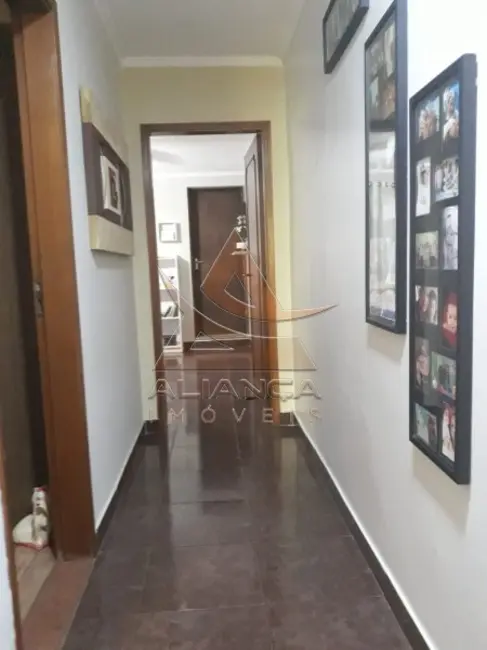 Casa com 3 quartos à venda, 147m2 em Jardim José Sampaio Júnior, Ribeirao Preto - SP - imagem 4 Foto 4 de Casa com 3 quartos à venda, 147m2 em Jardim José Sampaio Júnior, Ribeirao Preto - SP