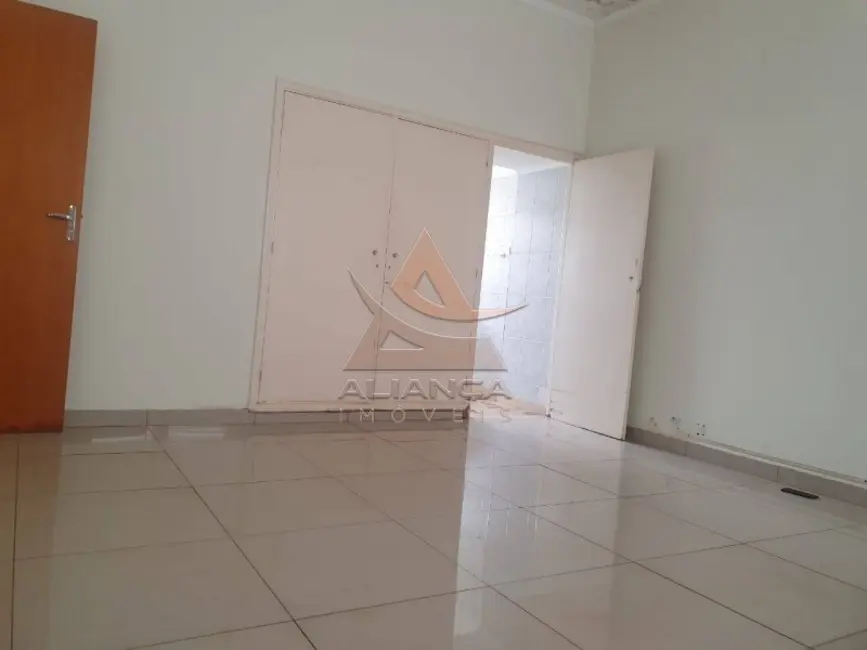 Sala Comercial com 3 quartos à venda, 213m2 em Vila Seixas, Ribeirao Preto - SP - imagem 6 Foto 6 de Sala Comercial com 3 quartos à venda, 213m2 em Vila Seixas, Ribeirao Preto - SP