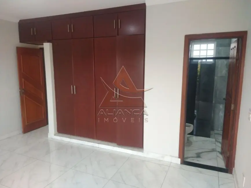 Casa com 3 quartos à venda, 231m2 em Jardim Piratininga, Ribeirao Preto - SP - imagem 7 Foto 7 de Casa com 3 quartos à venda, 231m2 em Jardim Piratininga, Ribeirao Preto - SP