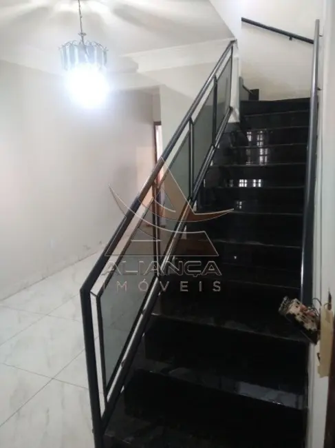 Foto 2 de Casa com 3 quartos à venda, 231m2 em Jardim Piratininga, Ribeirao Preto - SP