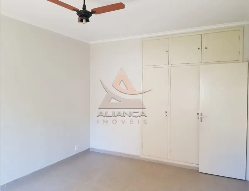 Casa com 4 quartos à venda, 151m2 em Jardim Macedo, Ribeirao Preto - SP - imagem 6 Foto 6 de Casa com 4 quartos à venda, 151m2 em Jardim Macedo, Ribeirao Preto - SP