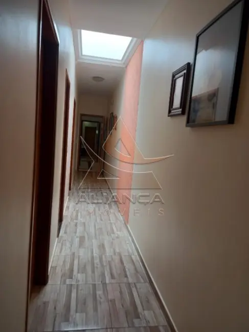Casa com 4 quartos à venda, 164m2 em Jardim Anhangüera, Ribeirao Preto - SP - imagem 7 Foto 7 de Casa com 4 quartos à venda, 164m2 em Jardim Anhangüera, Ribeirao Preto - SP