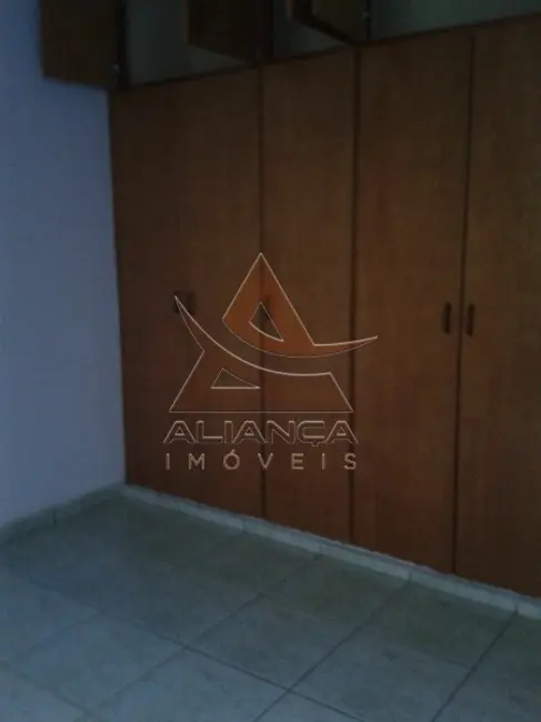 Casa com 3 quartos à venda, 169m2 em Jardim das Palmeiras, Ribeirao Preto - SP - imagem 4 Foto 4 de Casa com 3 quartos à venda, 169m2 em Jardim das Palmeiras, Ribeirao Preto - SP