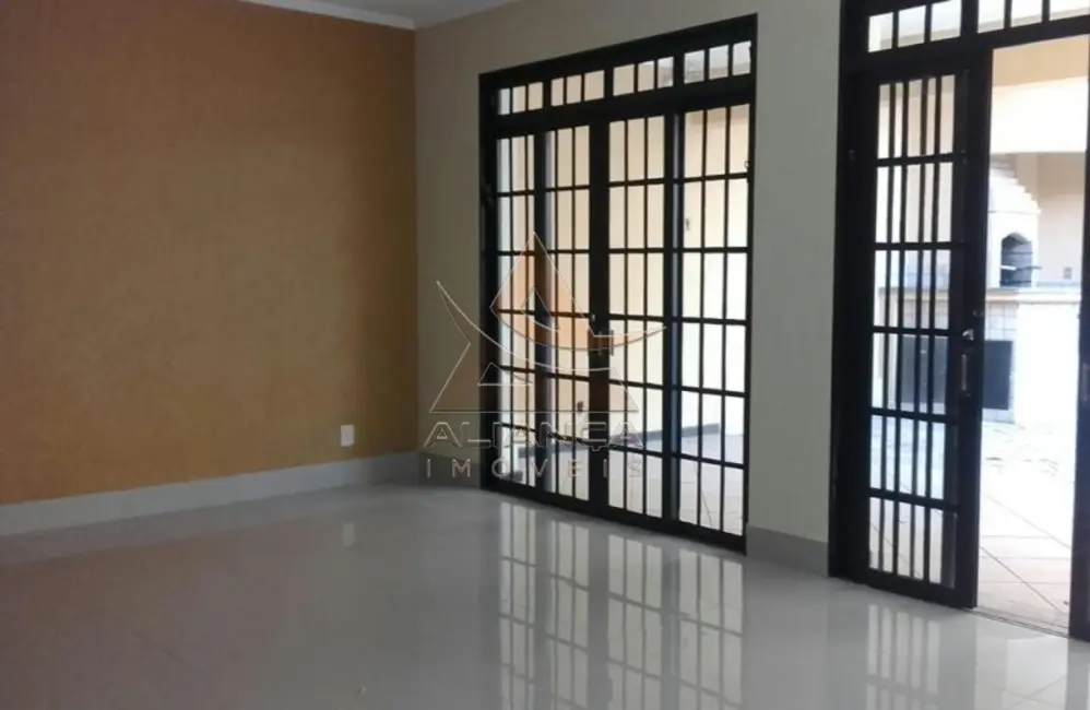 Casa com 3 quartos à venda, 335m2 em Jardim Irajá, Ribeirao Preto - SP - imagem 5 Foto 5 de Casa com 3 quartos à venda, 335m2 em Jardim Irajá, Ribeirao Preto - SP