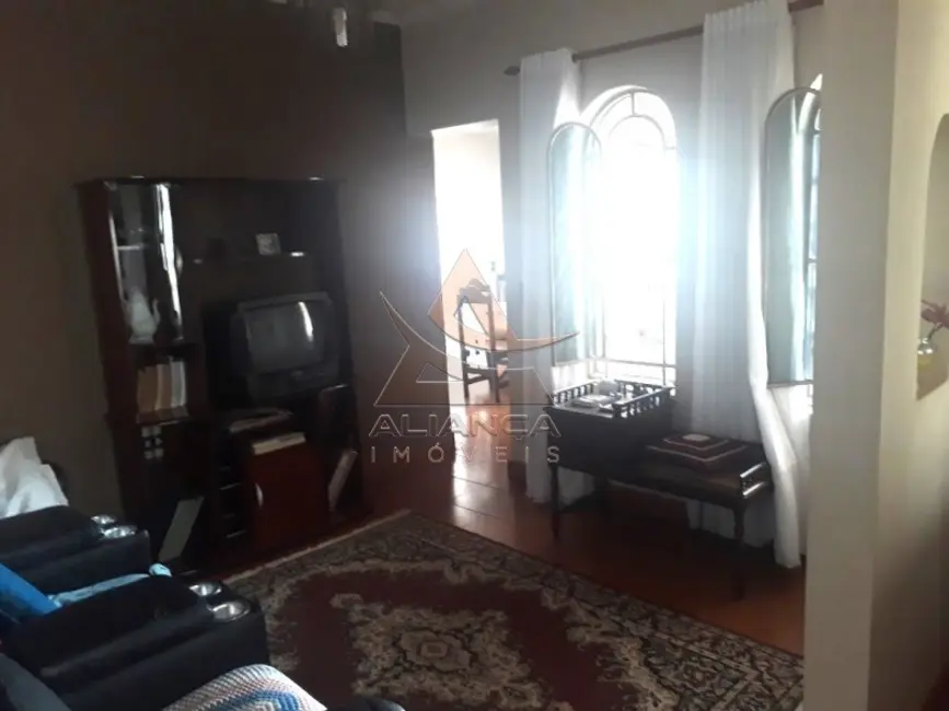 Casa com 3 quartos à venda, 229m2 em Ribeirao Preto - SP - imagem 3 Foto 3 de Casa com 3 quartos à venda, 229m2 em Ribeirao Preto - SP