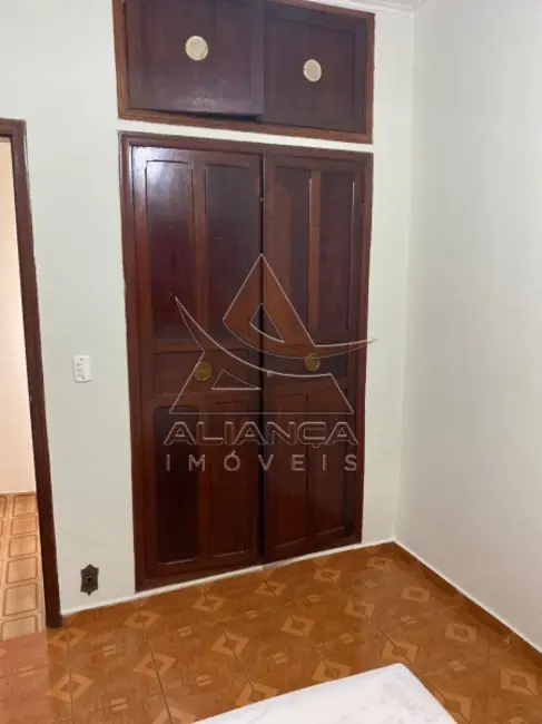 Foto 9 de Casa com 4 quartos à venda, 200m2 em Vila Tibério, Ribeirao Preto - SP