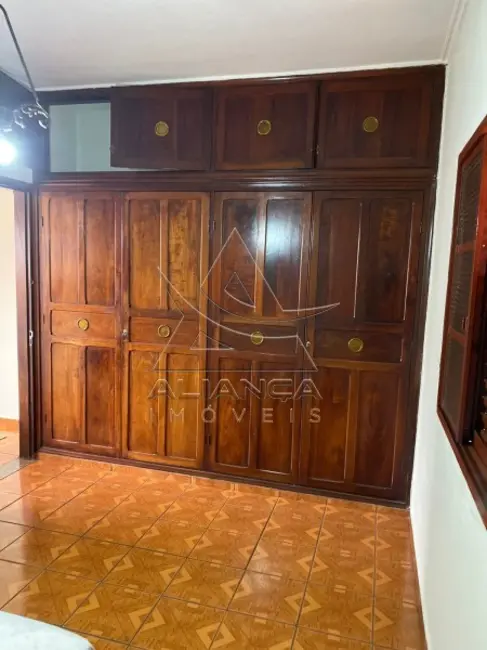 Foto 5 de Casa com 4 quartos à venda, 200m2 em Vila Tibério, Ribeirao Preto - SP