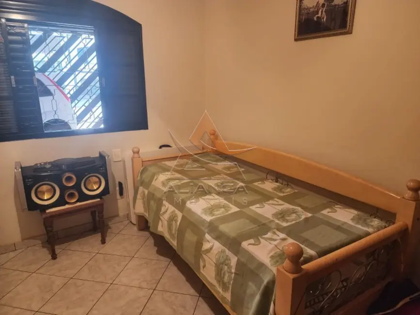 Casa com 3 quartos à venda, 214m2 em Vila Amélia, Ribeirao Preto - SP - imagem 6 Foto 6 de Casa com 3 quartos à venda, 214m2 em Vila Amélia, Ribeirao Preto - SP