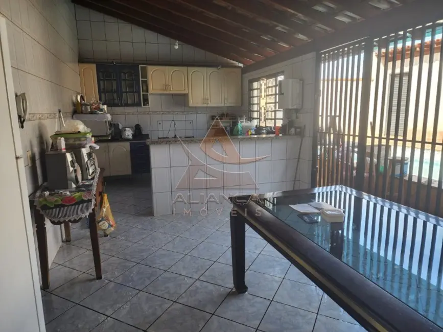 Casa com 3 quartos à venda, 214m2 em Vila Amélia, Ribeirao Preto - SP - imagem 8 Foto 8 de Casa com 3 quartos à venda, 214m2 em Vila Amélia, Ribeirao Preto - SP