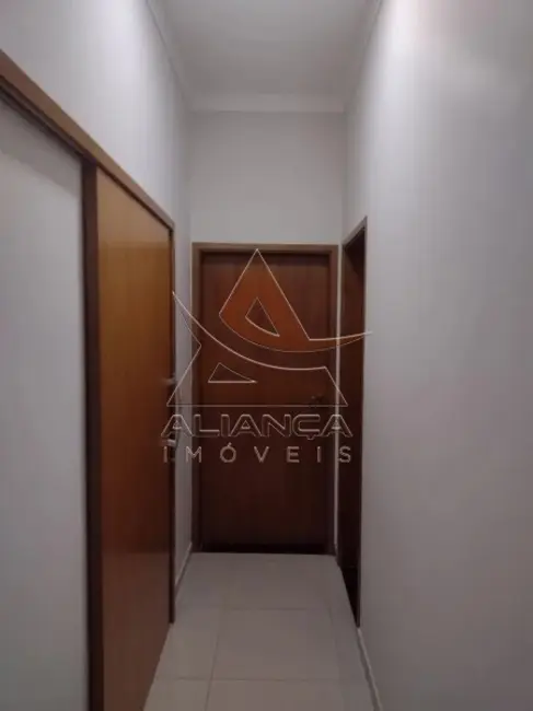 Casa de Condomínio com 3 quartos à venda, 150m2 em Ribeirao Preto - SP - imagem 5 Foto 5 de Casa de Condomínio com 3 quartos à venda, 150m2 em Ribeirao Preto - SP