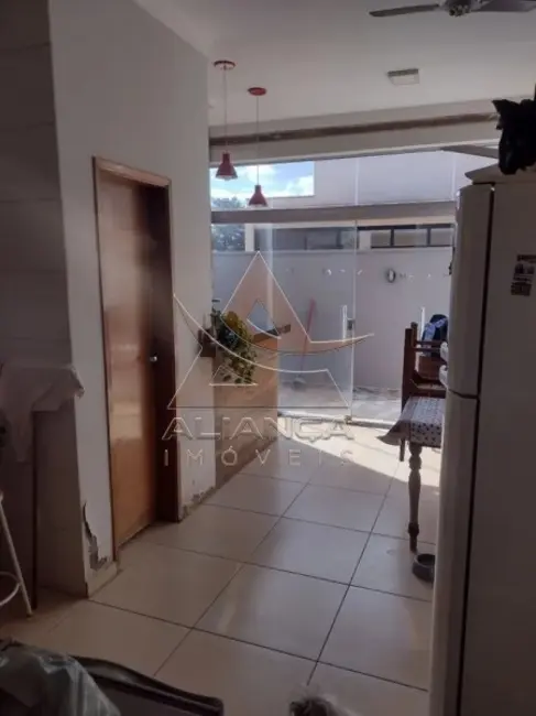 Casa de Condomínio com 3 quartos à venda, 150m2 em Ribeirao Preto - SP - imagem 8 Foto 8 de Casa de Condomínio com 3 quartos à venda, 150m2 em Ribeirao Preto - SP