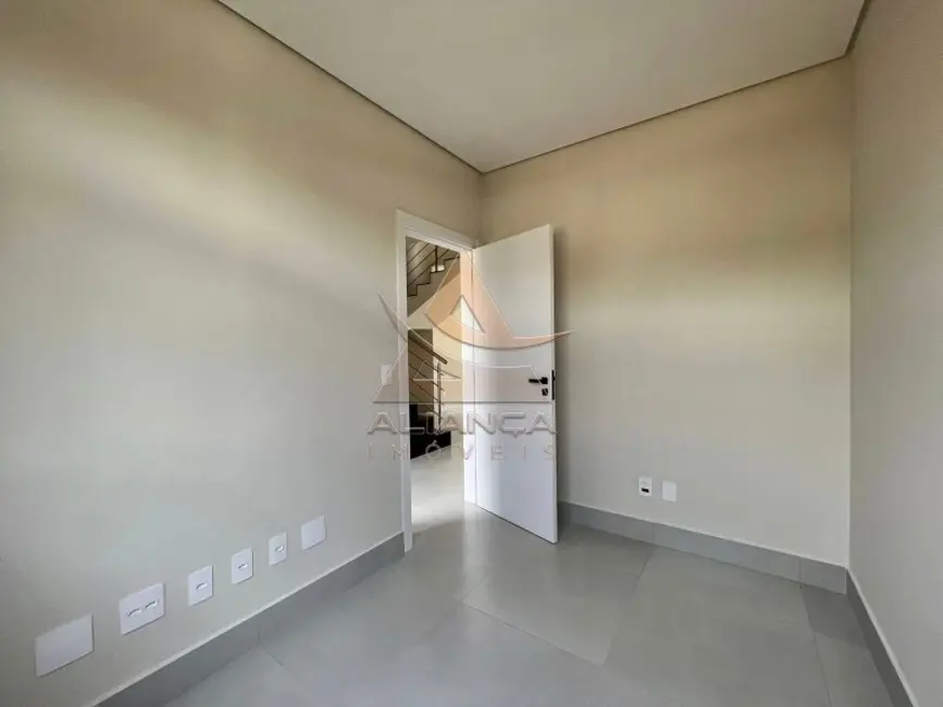 Casa de Condomínio com 3 quartos à venda, 230m2 em Vila do Golf, Ribeirao Preto - SP - imagem 9 Foto 9 de Casa de Condomínio com 3 quartos à venda, 230m2 em Vila do Golf, Ribeirao Preto - SP
