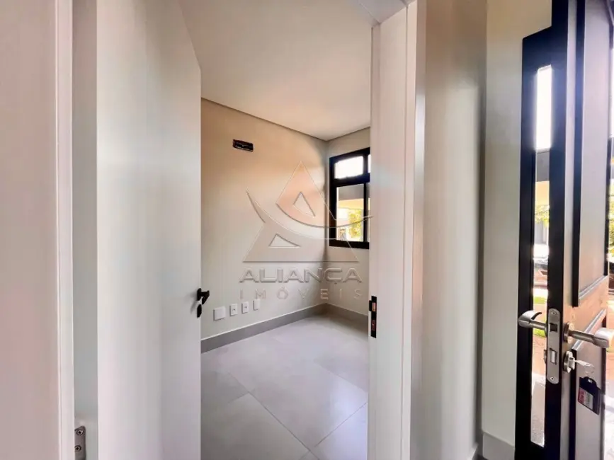 Casa de Condomínio com 3 quartos à venda, 230m2 em Vila do Golf, Ribeirao Preto - SP - imagem 7 Foto 7 de Casa de Condomínio com 3 quartos à venda, 230m2 em Vila do Golf, Ribeirao Preto - SP