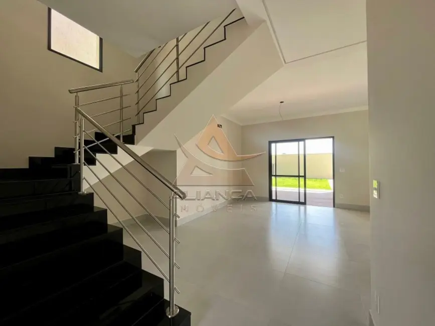 Casa de Condomínio com 3 quartos à venda, 230m2 em Vila do Golf, Ribeirao Preto - SP - imagem 3 Foto 3 de Casa de Condomínio com 3 quartos à venda, 230m2 em Vila do Golf, Ribeirao Preto - SP