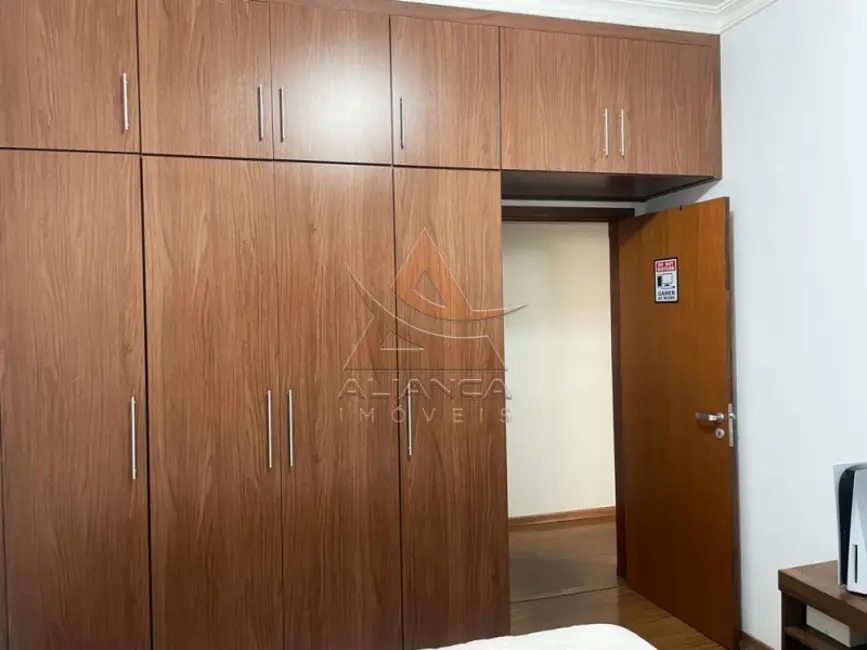 Foto 9 de Casa com 3 quartos à venda, 226m2 em Jardim Anhangüera, Ribeirao Preto - SP