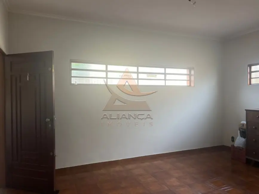 Casa com 3 quartos à venda, 228m2 em Sumarezinho, Ribeirao Preto - SP - imagem 3 Foto 3 de Casa com 3 quartos à venda, 228m2 em Sumarezinho, Ribeirao Preto - SP