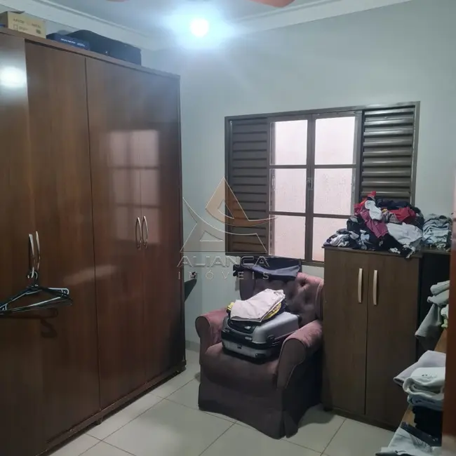 Casa com 3 quartos à venda, 170m2 em Ribeirao Preto - SP - imagem 8 Foto 8 de Casa com 3 quartos à venda, 170m2 em Ribeirao Preto - SP