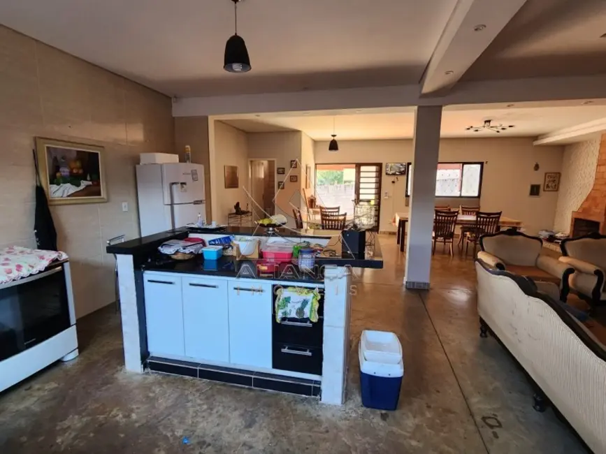 Chácara com 5 quartos à venda, 1740m2 em Jardinopolis - SP - imagem 8 Foto 8 de Chácara com 5 quartos à venda, 1740m2 em Jardinopolis - SP