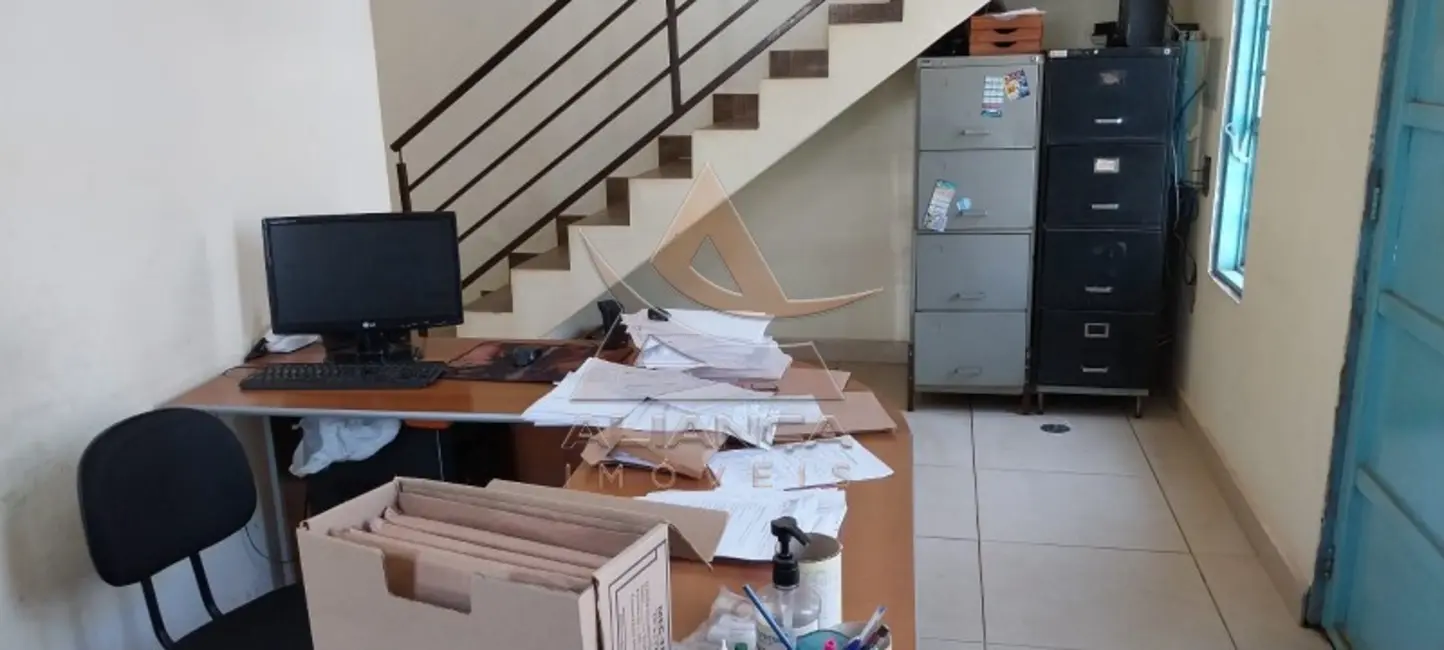 Casa com 2 quartos à venda, 182m2 em Jardim Centenário, Ribeirao Preto - SP - imagem 3 Foto 3 de Casa com 2 quartos à venda, 182m2 em Jardim Centenário, Ribeirao Preto - SP