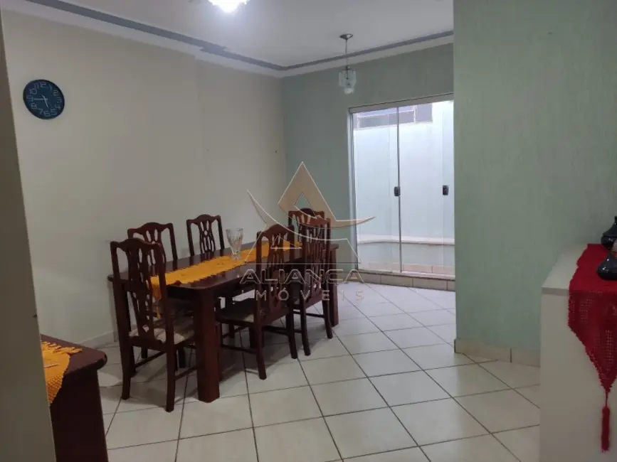 Foto 2 de Casa com 3 quartos para alugar, 158m2 em Ipiranga, Ribeirao Preto - SP