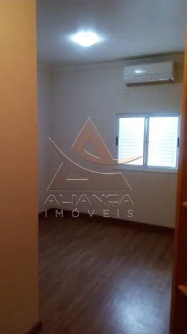 Casa de Condomínio com 4 quartos à venda, 161m2 em Jardim Botânico, Ribeirao Preto - SP - imagem 8 Foto 8 de Casa de Condomínio com 4 quartos à venda, 161m2 em Jardim Botânico, Ribeirao Preto - SP