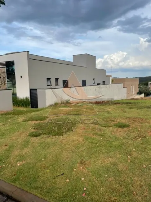 Foto 1 de Terreno / Lote à venda, 494m2 em Ribeirao Preto - SP