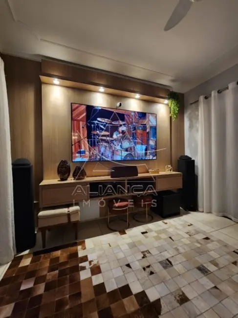 Casa com 2 quartos à venda, 120m2 em Ribeirao Preto - SP - imagem 3 Foto 3 de Casa com 2 quartos à venda, 120m2 em Ribeirao Preto - SP