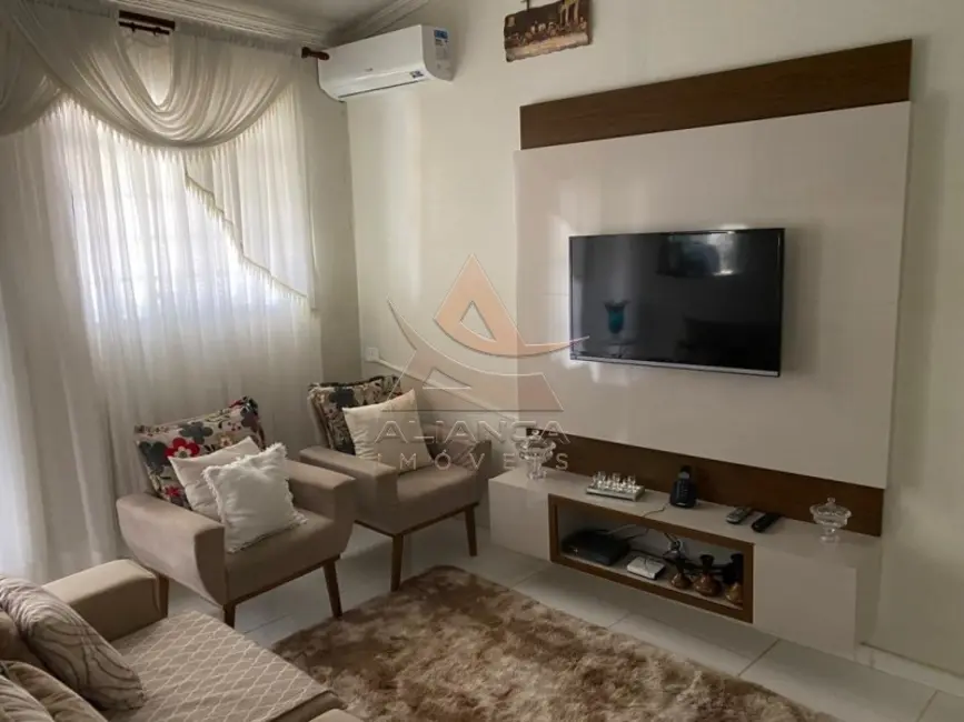 Foto 2 de Casa com 2 quartos à venda, 140m2 em Descalvado - SP