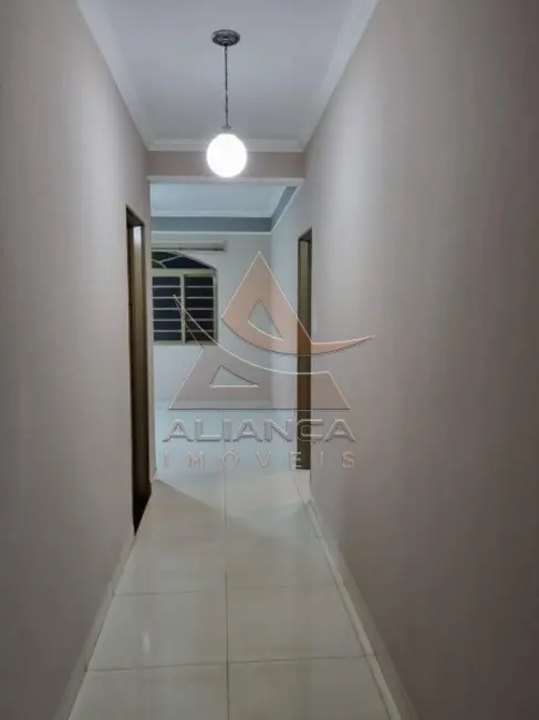 Casa com 4 quartos à venda, 182m2 em Ipiranga, Ribeirao Preto - SP - imagem 4 Foto 4 de Casa com 4 quartos à venda, 182m2 em Ipiranga, Ribeirao Preto - SP