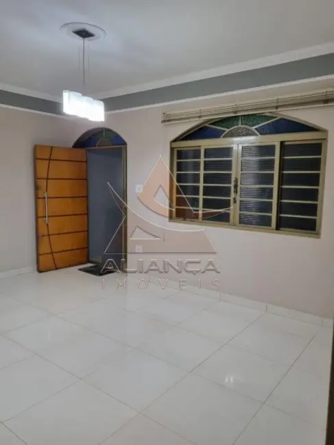 Foto 1 de Casa com 4 quartos à venda, 182m2 em Ipiranga, Ribeirao Preto - SP