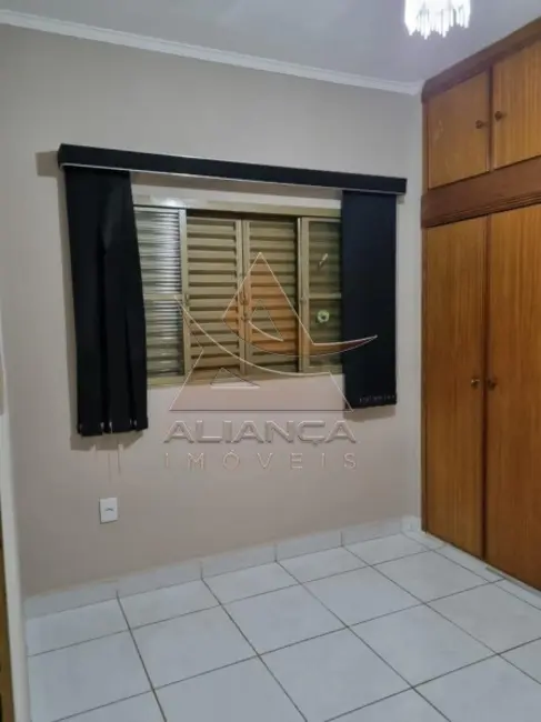 Casa com 4 quartos à venda, 182m2 em Ipiranga, Ribeirao Preto - SP - imagem 9 Foto 9 de Casa com 4 quartos à venda, 182m2 em Ipiranga, Ribeirao Preto - SP
