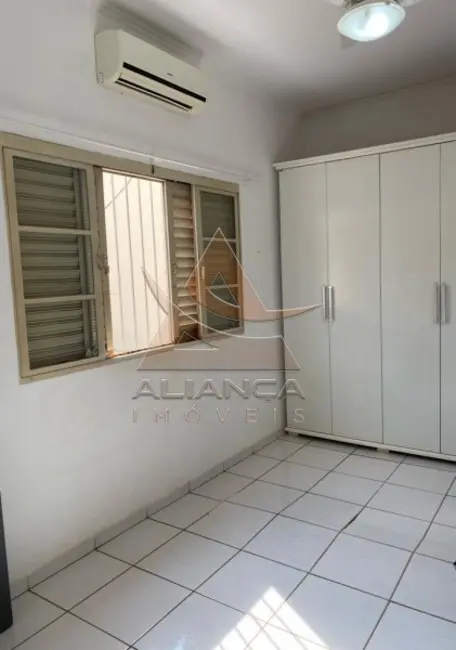 Casa com 2 quartos à venda, 129m2 em Jardim Paulista, Ribeirao Preto - SP - imagem 8 Foto 8 de Casa com 2 quartos à venda, 129m2 em Jardim Paulista, Ribeirao Preto - SP