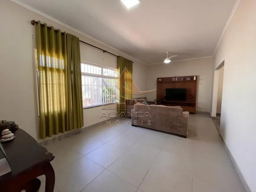 Foto 2 de Casa com 3 quartos à venda, 172m2 em Jardim Paulistano, Ribeirao Preto - SP