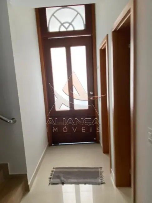 Casa de Condomínio com 4 quartos à venda, 200m2 em Vila do Golf, Ribeirao Preto - SP - imagem 4 Foto 4 de Casa de Condomínio com 4 quartos à venda, 200m2 em Vila do Golf, Ribeirao Preto - SP